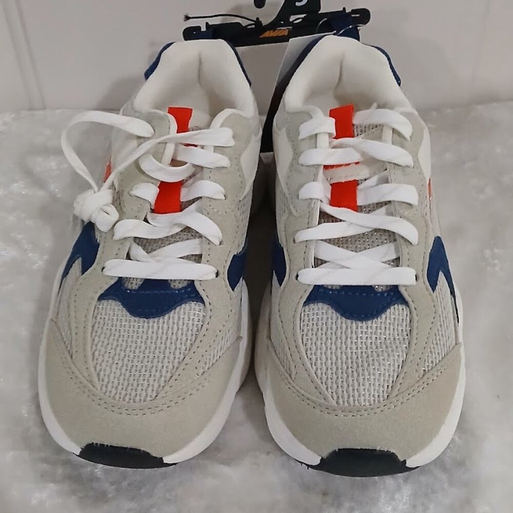 Avia Boys Feature Lace Sneakers Size 3